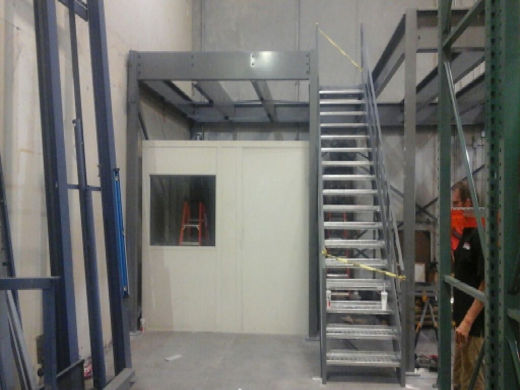 Applying lean storage concepts at the warehouse - Time Warner San Antonio TX