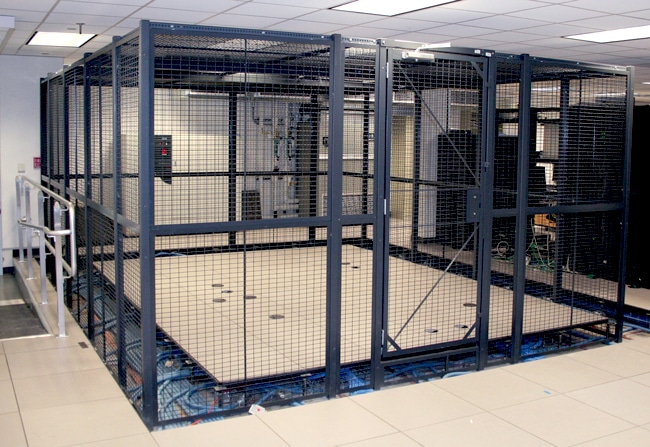 WireCrafters-Multiple-Server-Cage