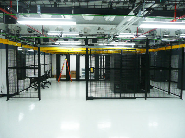 wire-server-cage5