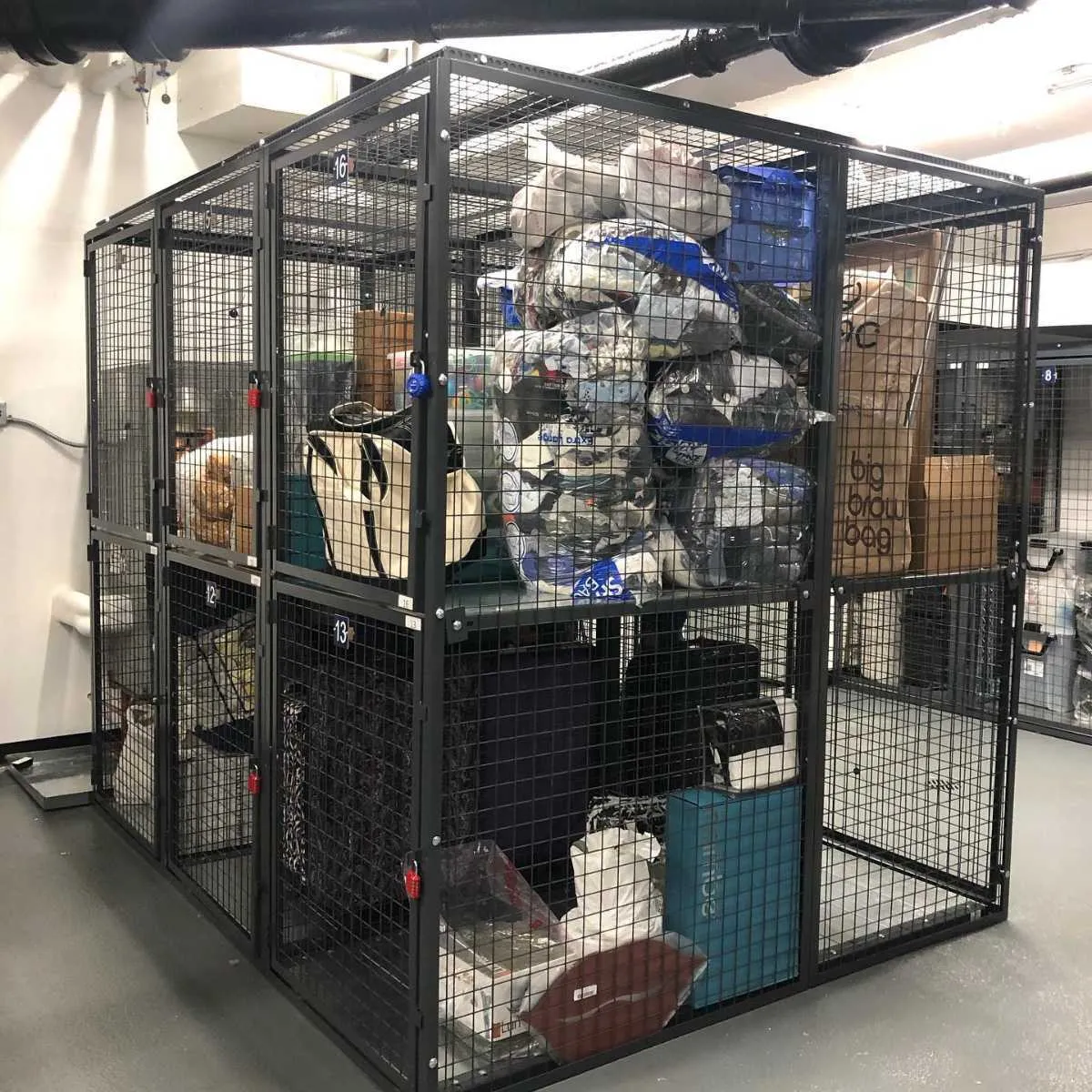 WireCrafters-Double-Tier-Storage-Lockers