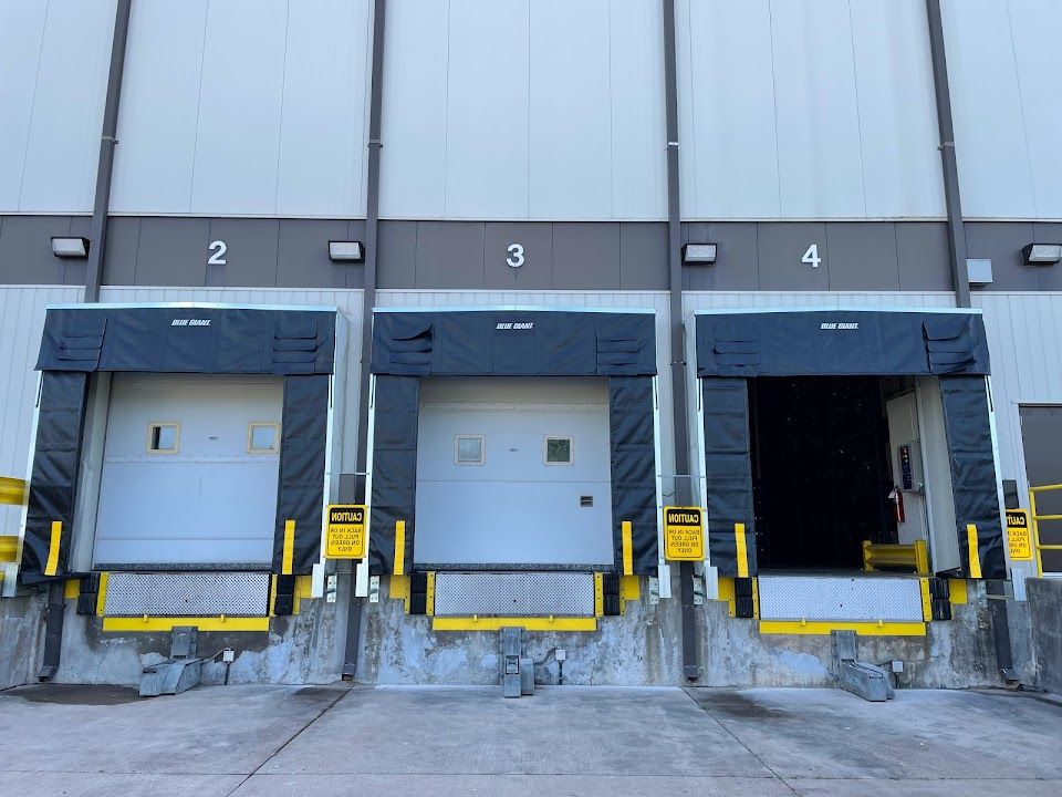 Behr Docks No Border