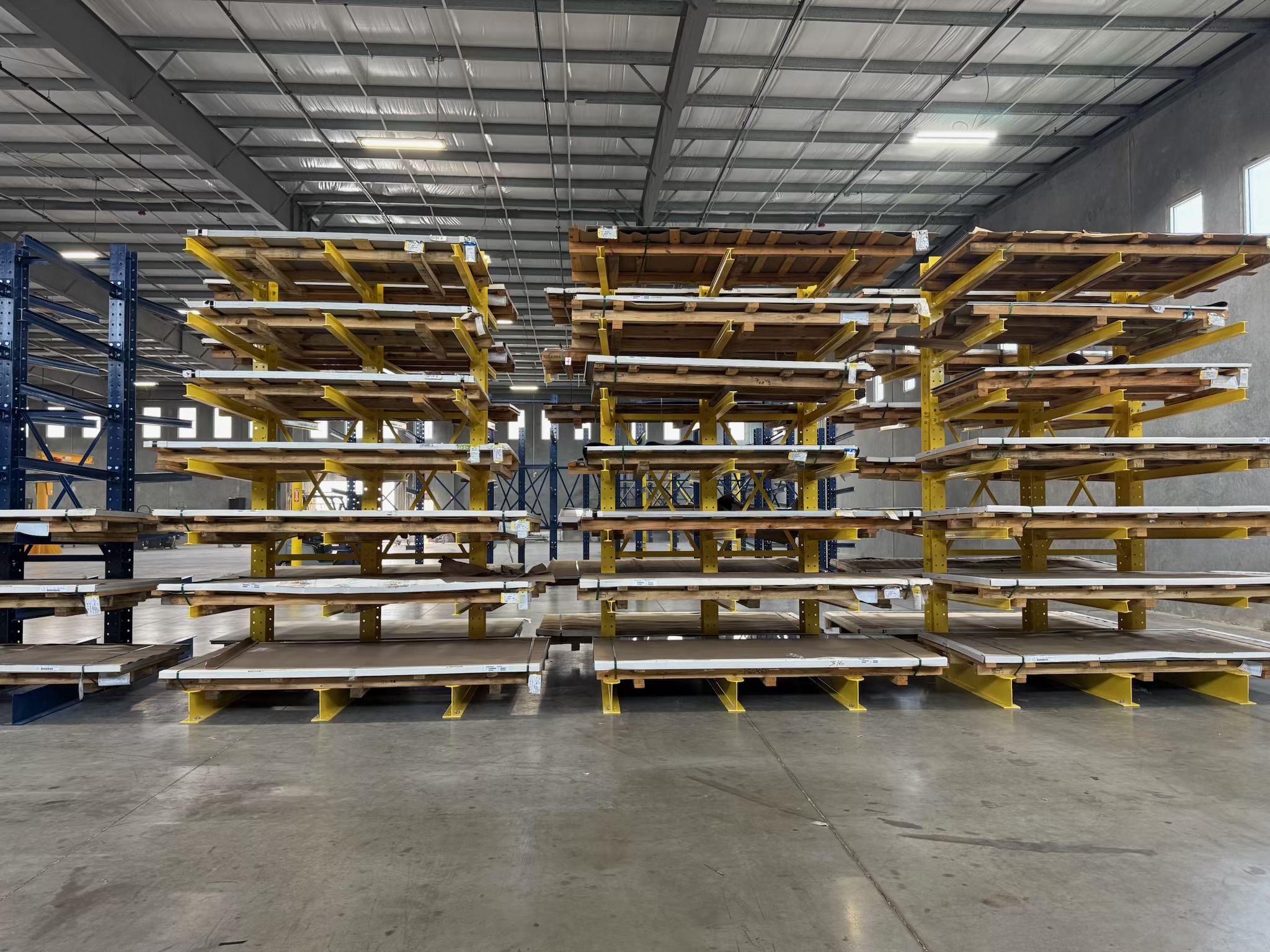 Cantilever Racking 2