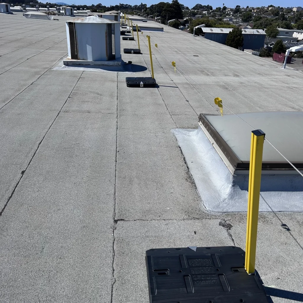 Rooftop Warning Line System Stackable