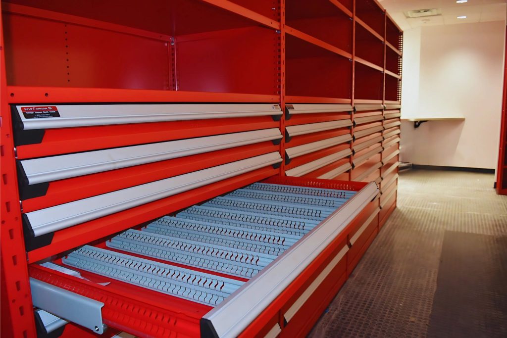 Rousseau Drawers No Border